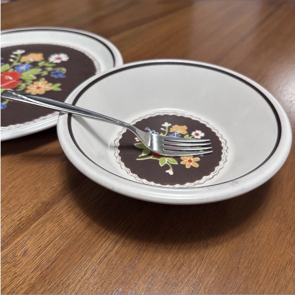 Mikasa Int’l 1970s Brown Denim Floral 11” Plate & Bowl Set E4803 Mid Century - Picture 8 of 8